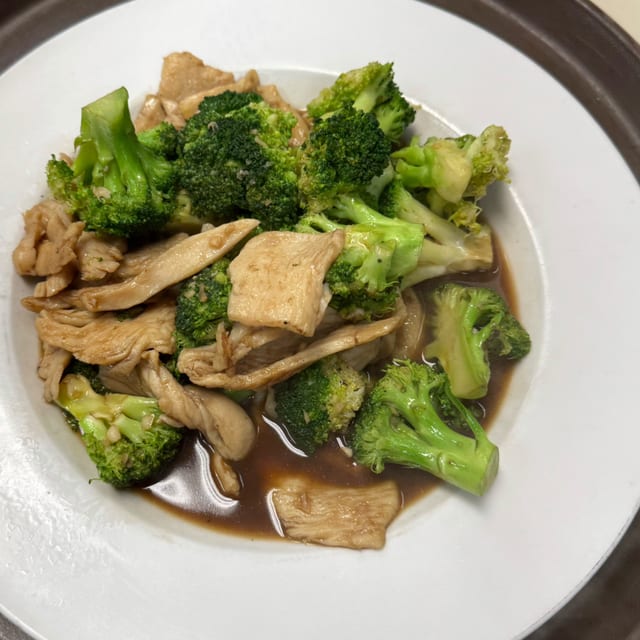 Broccoli with Oyster Sauce.